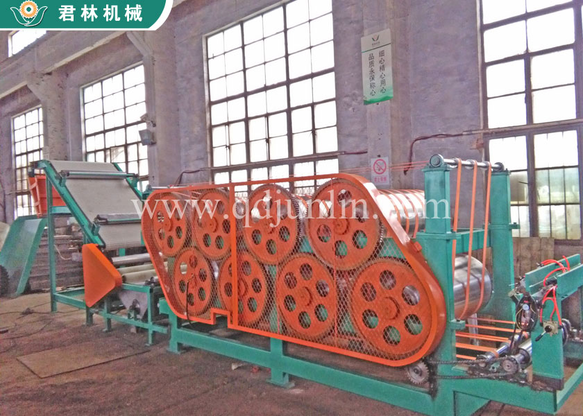 Roller type colling machine