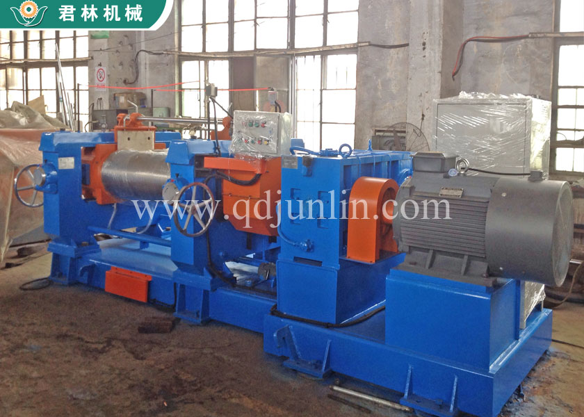 XK-450  Open mixing mill