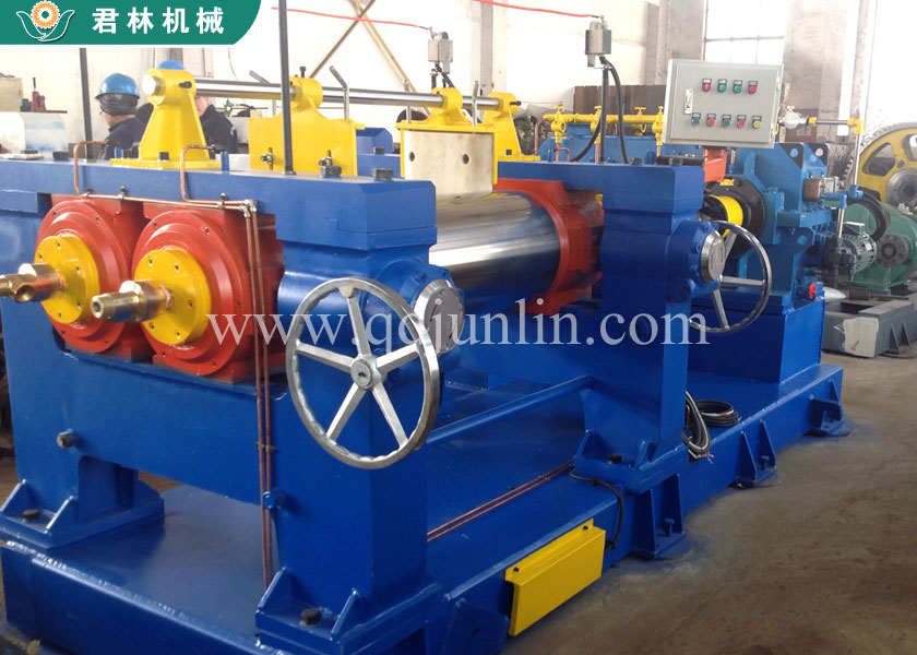 XK-400 Open mixing mill