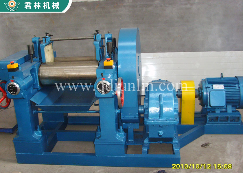 XK-250 Open mixing mill