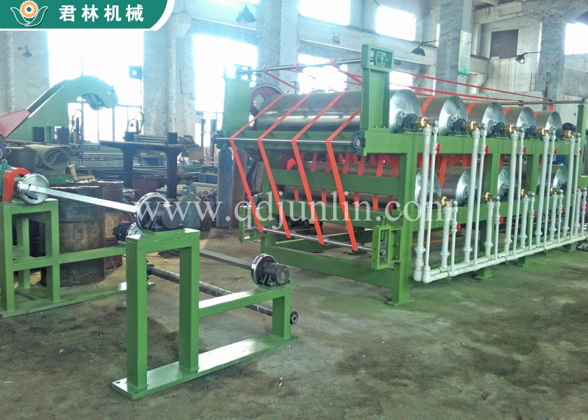 Roller type colling machine