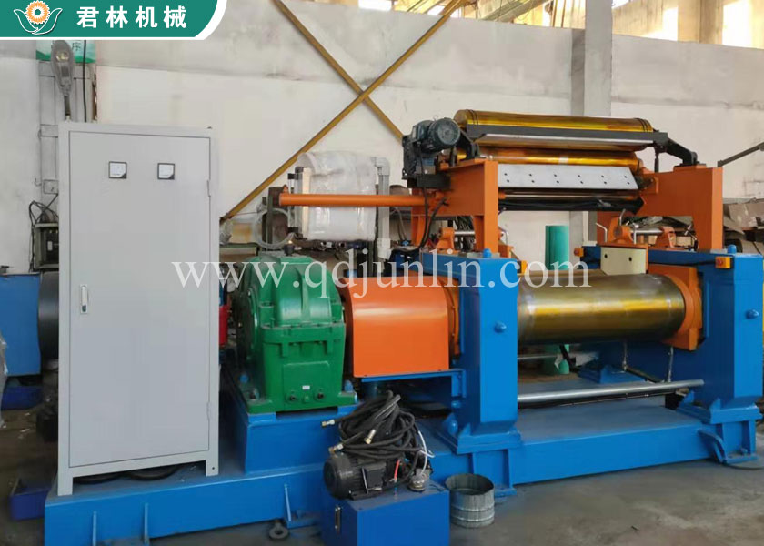 XK-450  Open mixing mill