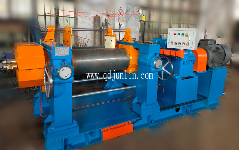 XK-400 Open mixing mill